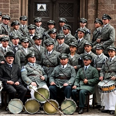 Kriegerverein in Uniform